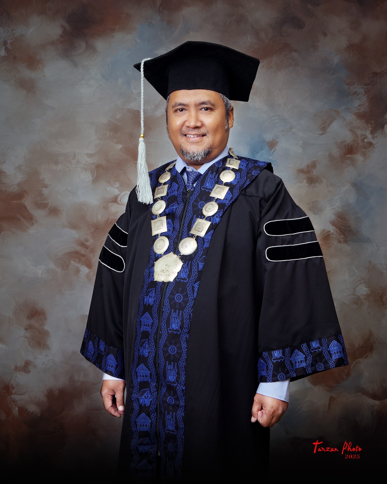 Foto Lambang Satria Himawan
